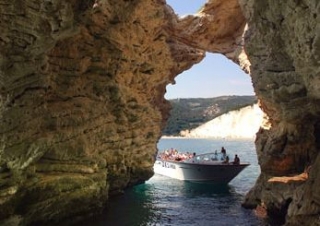 Visita alle Grotte Marine del gargano